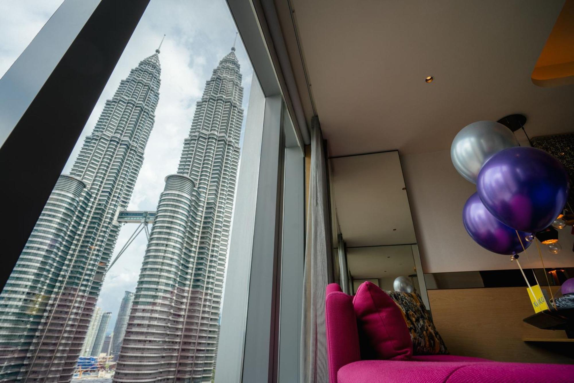 W Kuala Lumpur Hotel Exterior foto